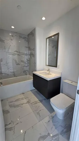 $7,500 | 851 Northeast 1st Avenue, Unit 3603, Miami, FL 33132