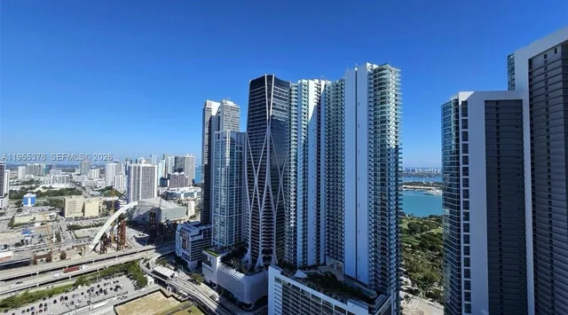 $7,500 | 851 Northeast 1st Avenue, Unit 3603, Miami, FL 33132