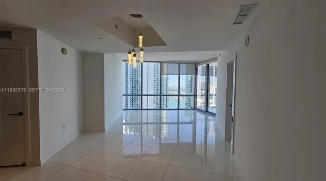 $7,500 | 851 Northeast 1st Avenue, Unit 3603, Miami, FL 33132