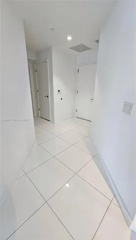 $7,500 | 851 Northeast 1st Avenue, Unit 3603, Miami, FL 33132