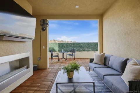 $1,549,000 | 2420 Community Lane, Unit 44, San Diego, CA 92108