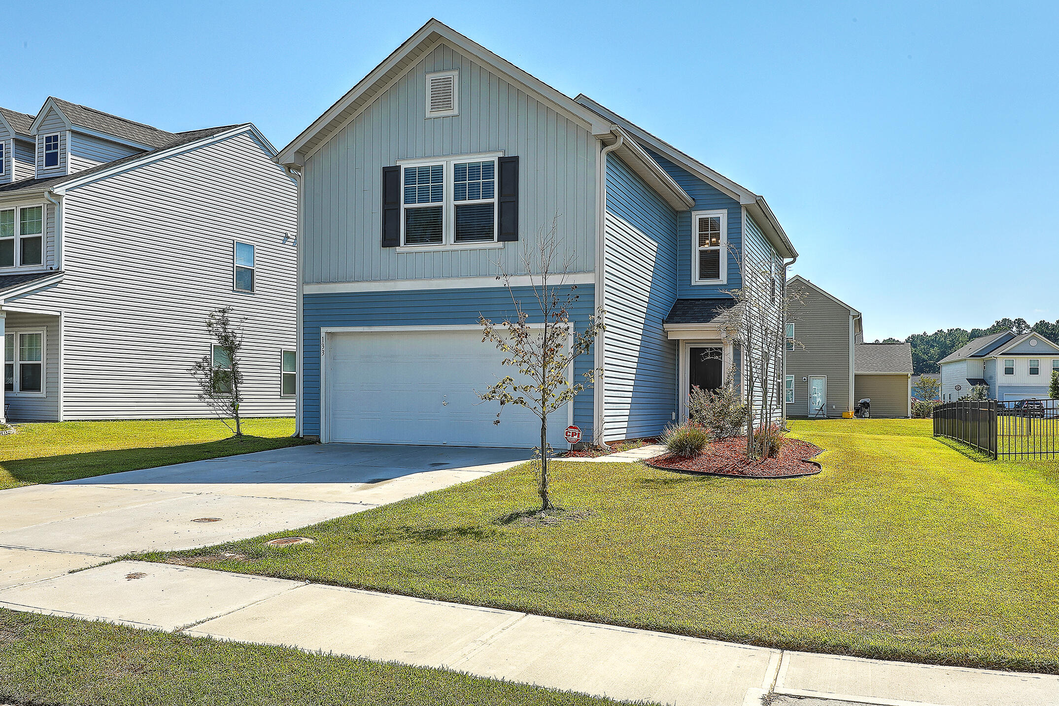 133 Rockingham Way Moncks Corner, SC 29461 - Photo 1 of 33 1R3A5544_45_46_47_48_49_50
