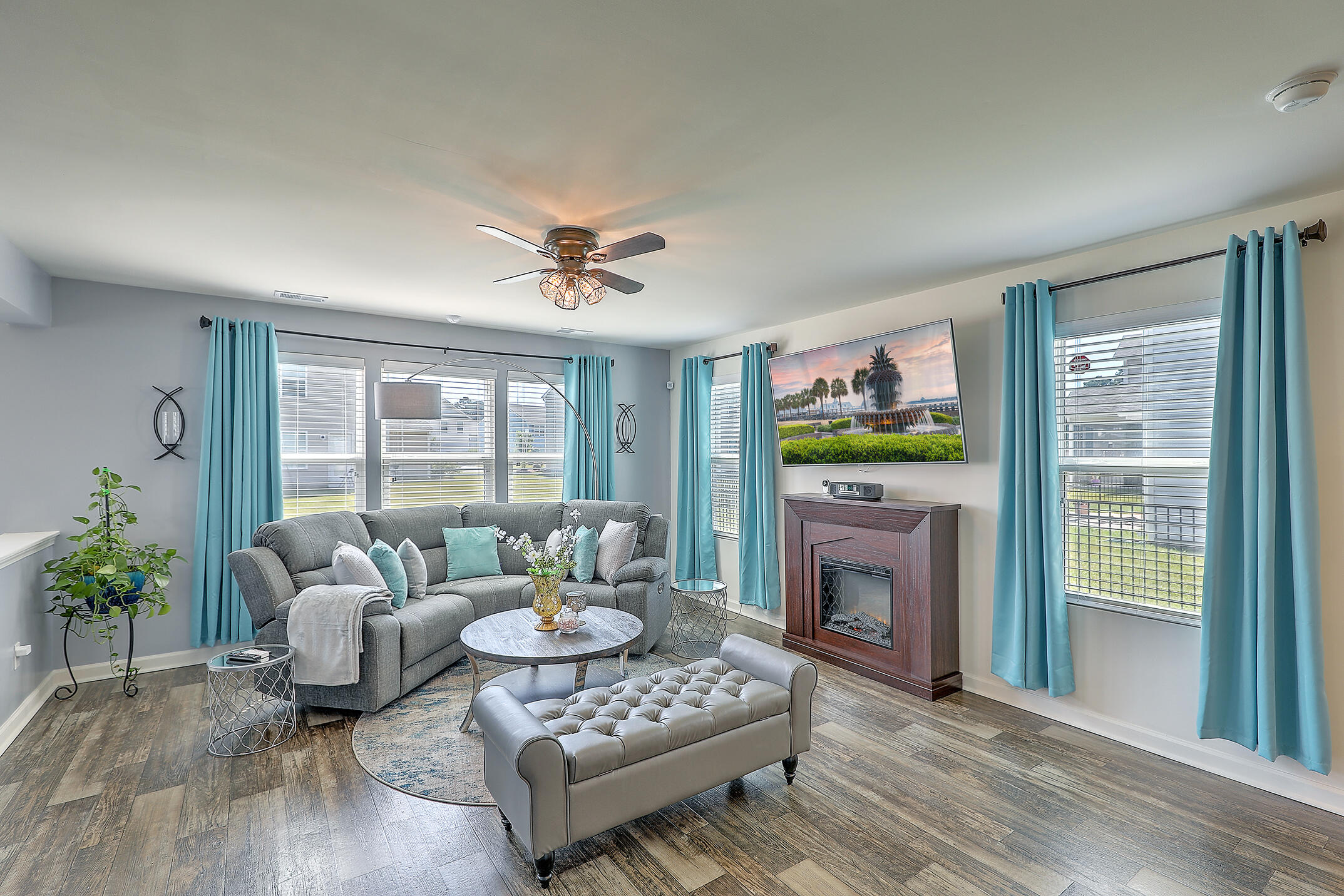 133 Rockingham Way Moncks Corner, SC 29461 - Photo 5 of 33 1R3A5649_50_51_52_53_54_55