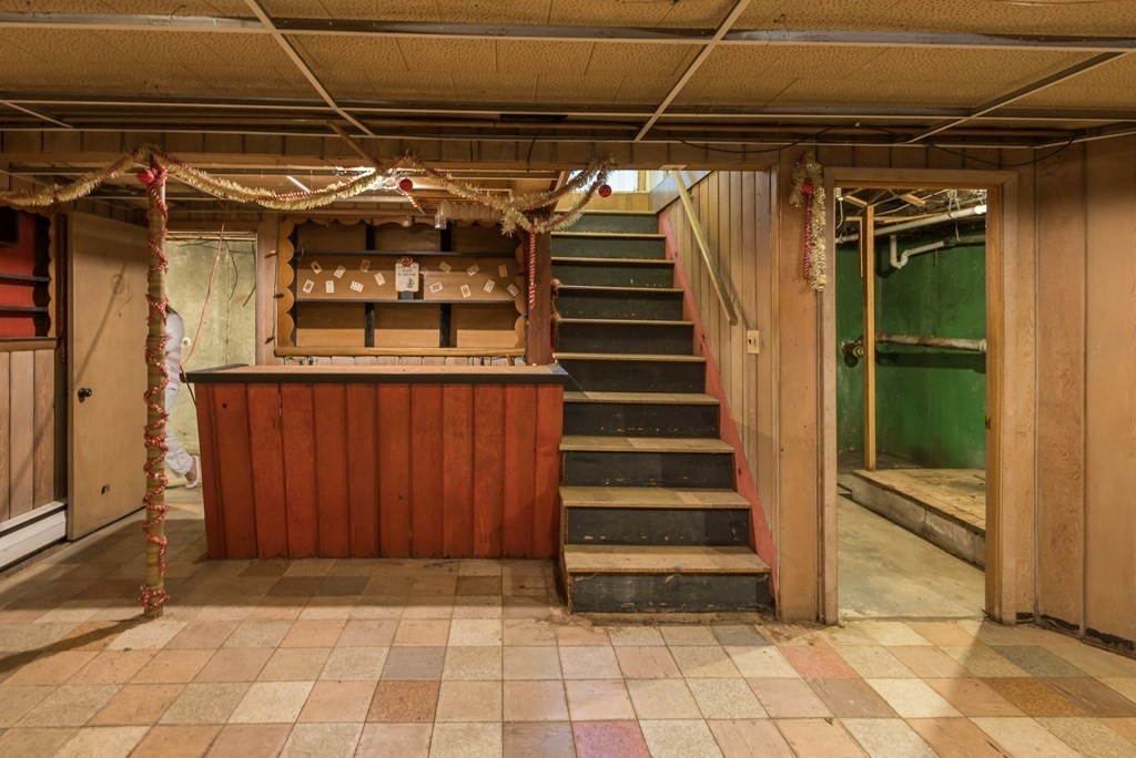 409 Bay Road Easton, MA 02375 - Photo 22 of 26 a view of entryway