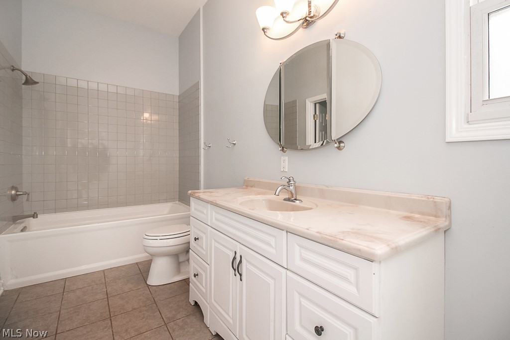 8114 West Pleasant Valley Road Parma, OH 44130 - Photo 17 of 35 Gallery Image 17