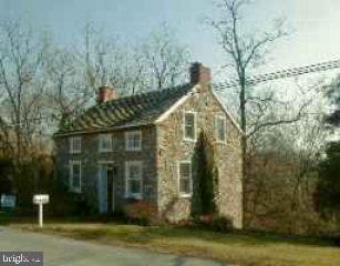 154 Pinetown Road Leola, PA 17540 - Photo 1 of 1