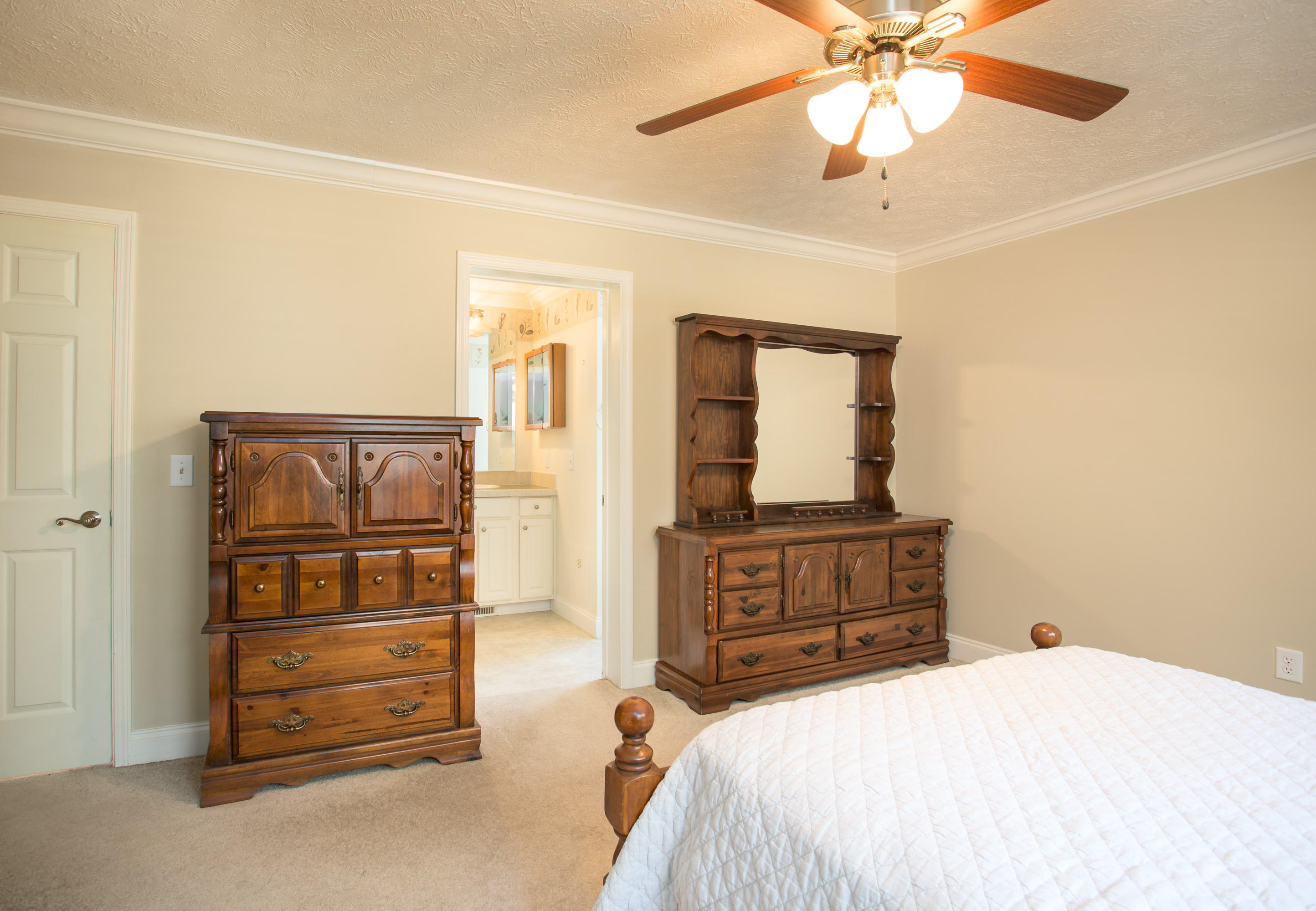 1221 Tuxbury Road Bonneau, SC 29431 - Photo 11 of 25 1122 Tuxbury Rd-11
