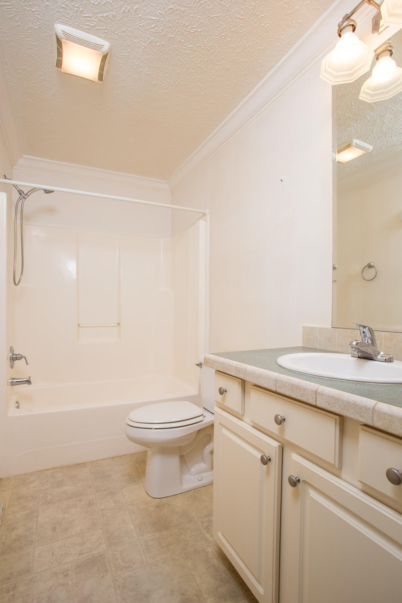 1221 Tuxbury Road Bonneau, SC 29431 - Photo 18 of 25 1122 Tuxbury Rd-18