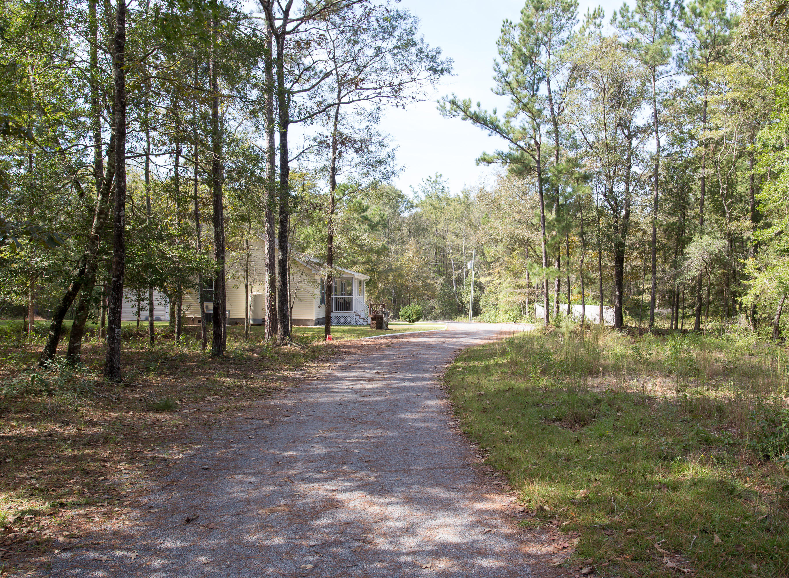 1221 Tuxbury Road Bonneau, SC 29431 - Photo 25 of 25 1122 Tuxbury Rd-25