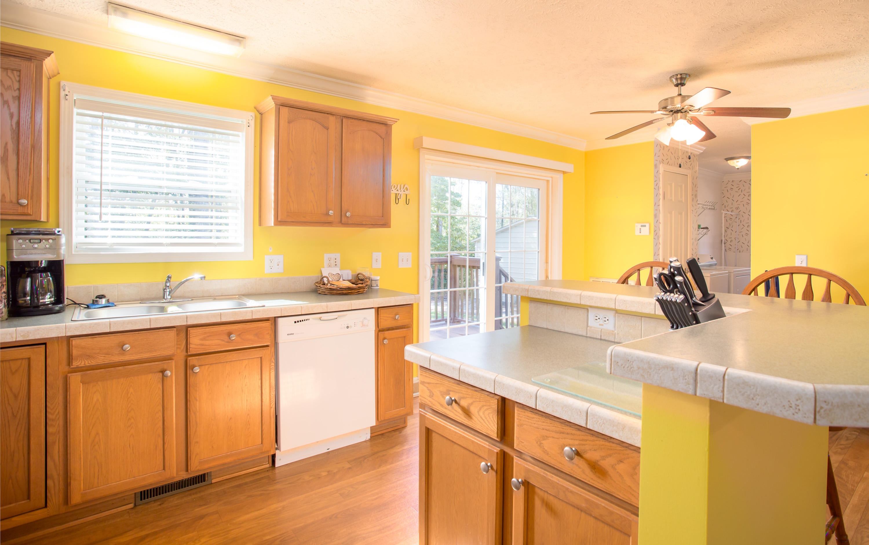 1221 Tuxbury Road Bonneau, SC 29431 - Photo 8 of 25 1122 Tuxbury Rd-8