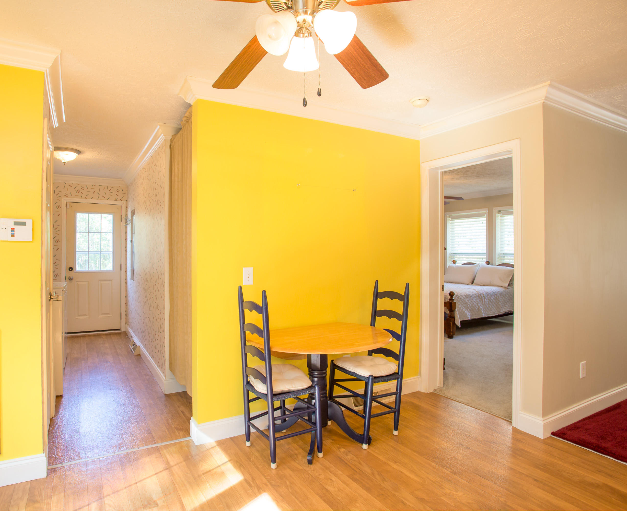 1221 Tuxbury Road Bonneau, SC 29431 - Photo 9 of 25 1122 Tuxbury Rd-9