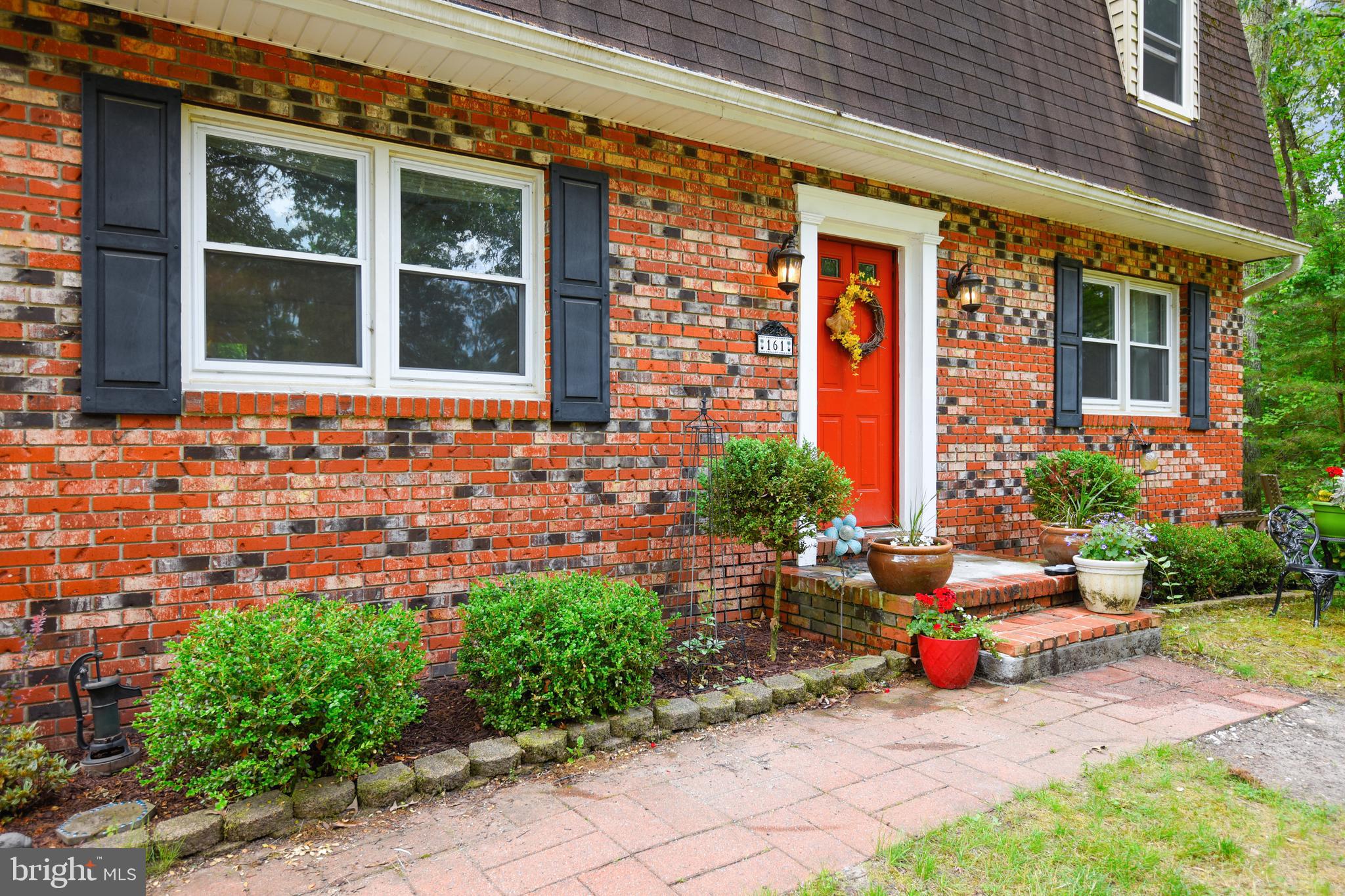 161 Waldo Road Pasadena, MD 21122 - Photo 5 of 36 Gallery Image 5