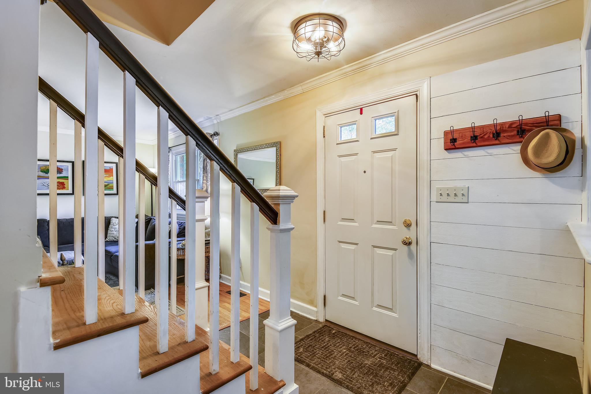 161 Waldo Road Pasadena, MD 21122 - Photo 6 of 36 Gallery Image 6