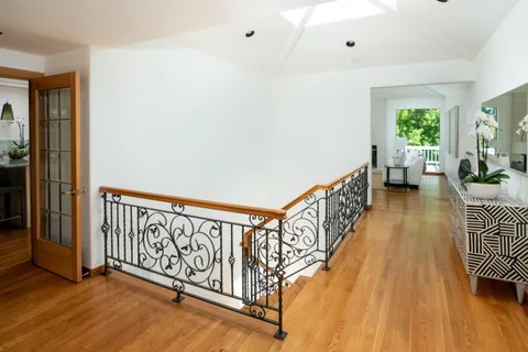 $4,195,000 | 699 Manresa Lane, Los Altos, CA 94022