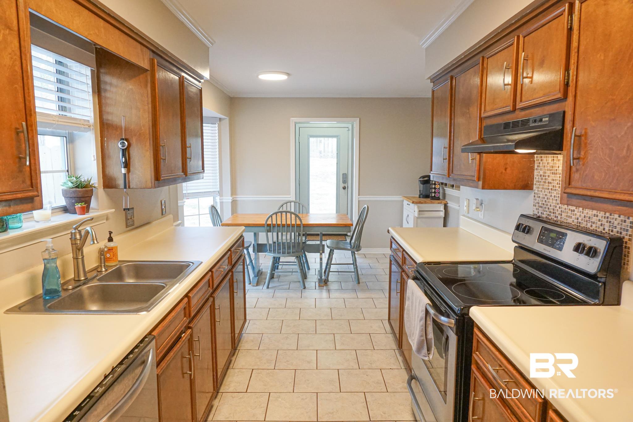 3101 Southridge Road South Mobile, AL 36693 - Photo 5 of 21