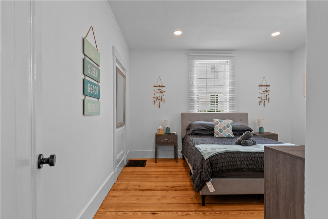 13 Sherman Street Newport, RI 02840 - Photo 15 of 50 Unit 1