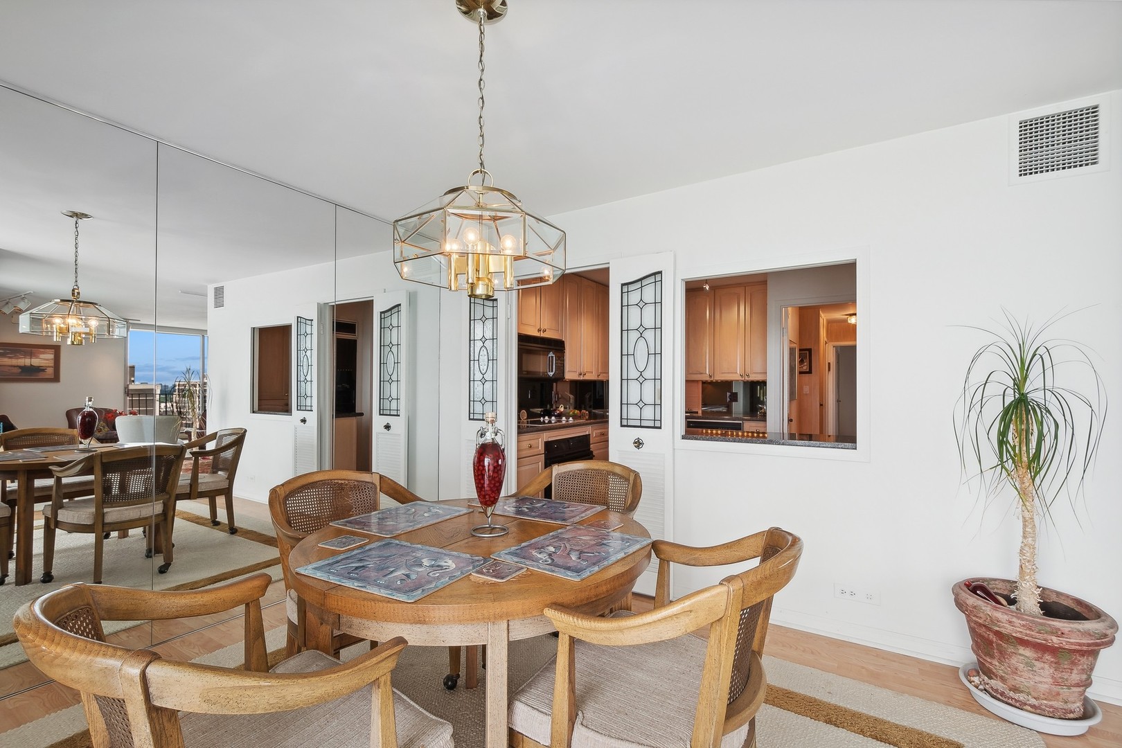 6033 North Sheridan Road, Unit 29B Chicago, IL 60660 - Photo 20 of 58