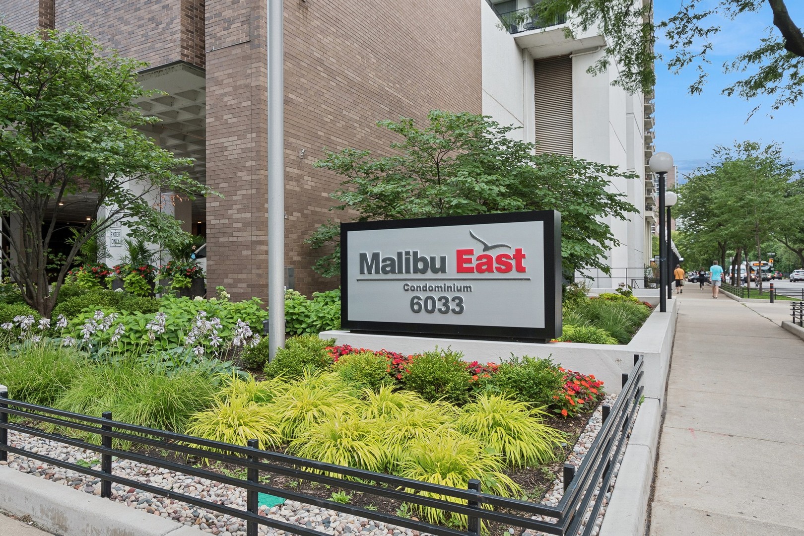6033 North Sheridan Road, Unit 29B Chicago, IL 60660 - Photo 5 of 58