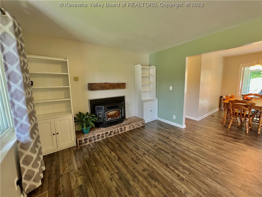 11675 Charleston Road Leon, WV 25123 - Photo 11 of 49 Gallery Image 11