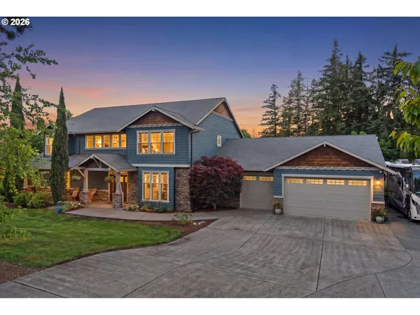 $1,298,000 | 13553 Southeast 180th Avenue, Damascus, OR 97089