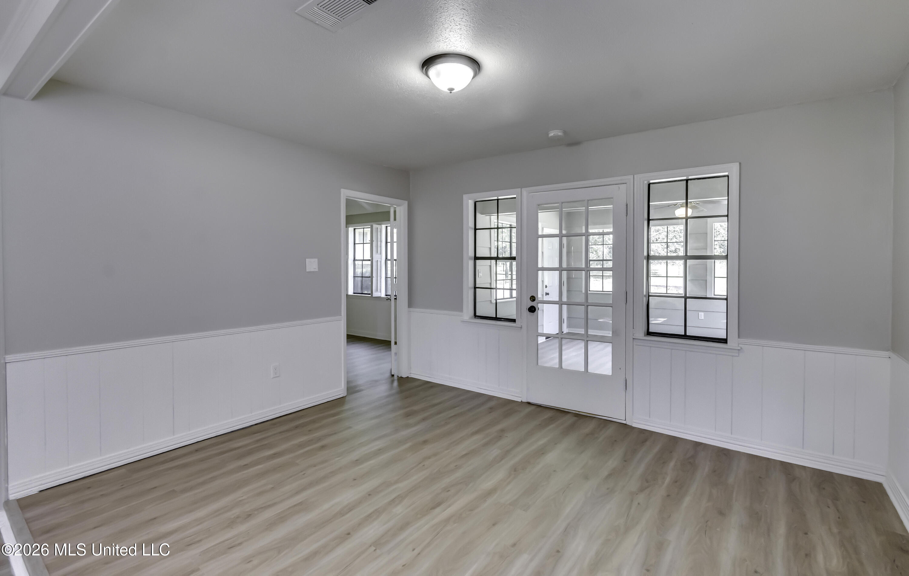 121 North Central Avenue Ridgeland, MS 39157 - Photo 22 of 60 121 N Central Ave--21