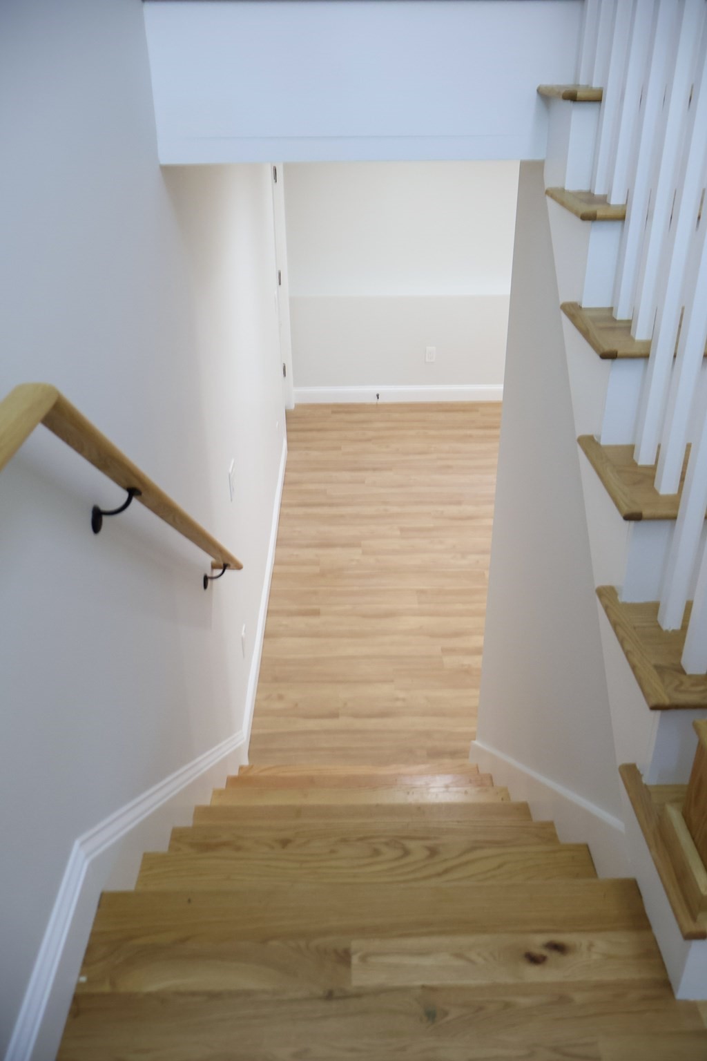 190 Southbridge Road Dudley, MA 01571 - Photo 17 of 33 Gallery Image 17