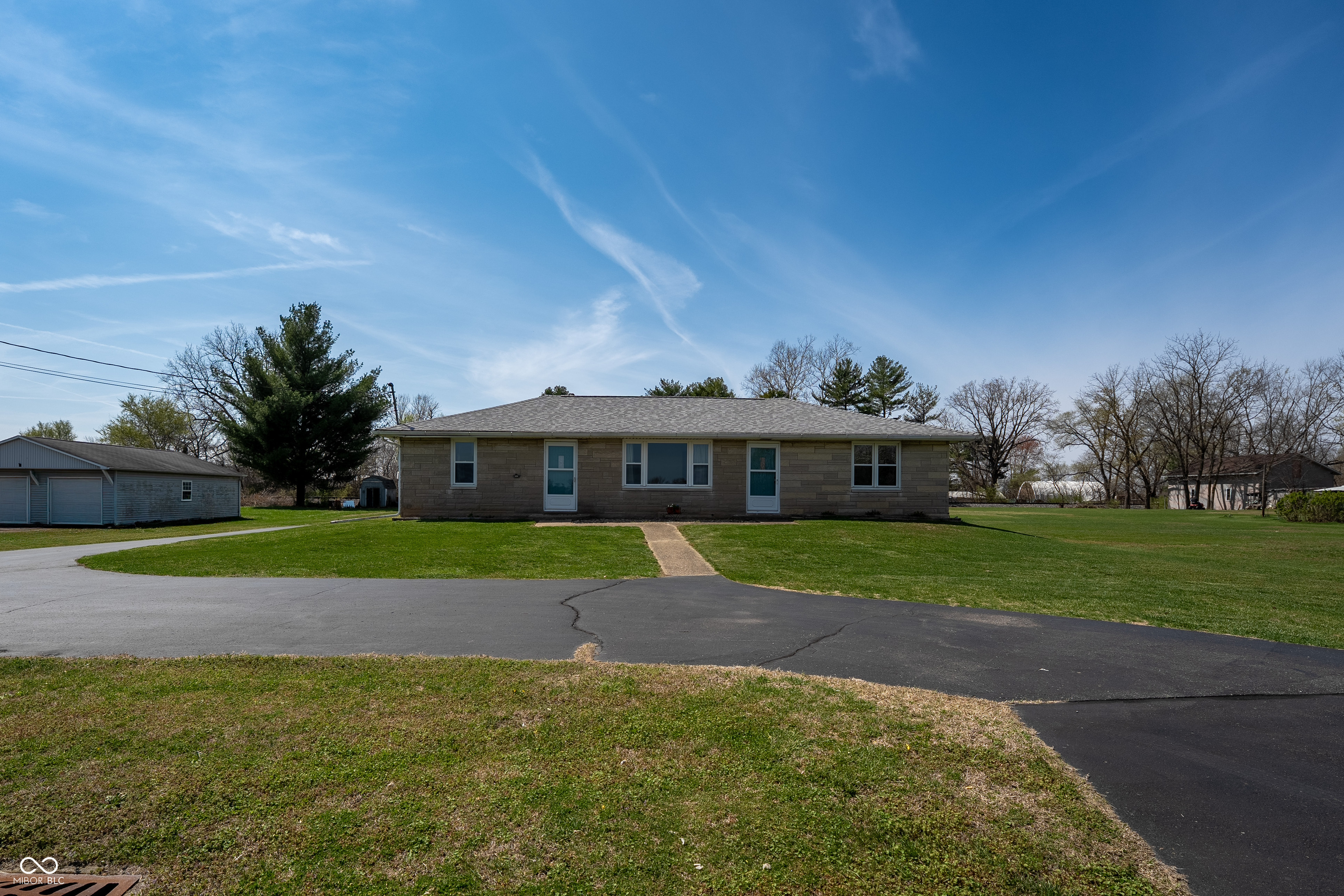 6954 South Jonesville Road Columbus, IN 47201 - Photo 34 of 34 Gallery Image 34
