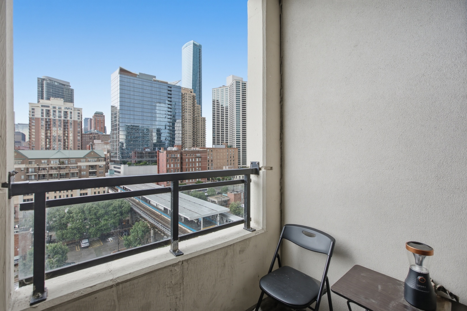 1255 South State Street, Unit 901 Chicago, IL 60605 - Photo 10 of 11