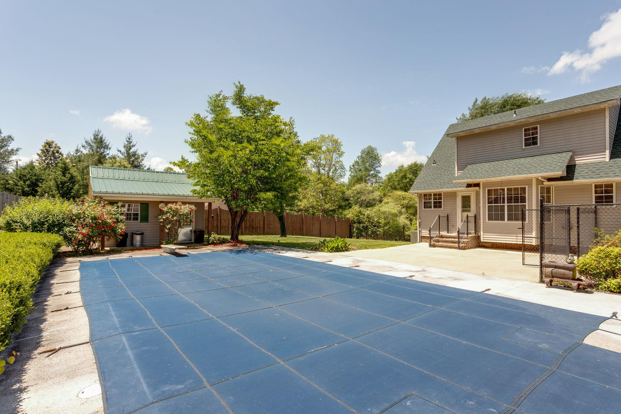 1819 Seavy Hight Road Columbia, TN 38401 - Photo 26 of 30 CASUAL POOLSIDE LIVING..... can be yours to enjoy in this beautiful landscaped yard with In-Ground Pool, Pool House and Adjoining Patio.