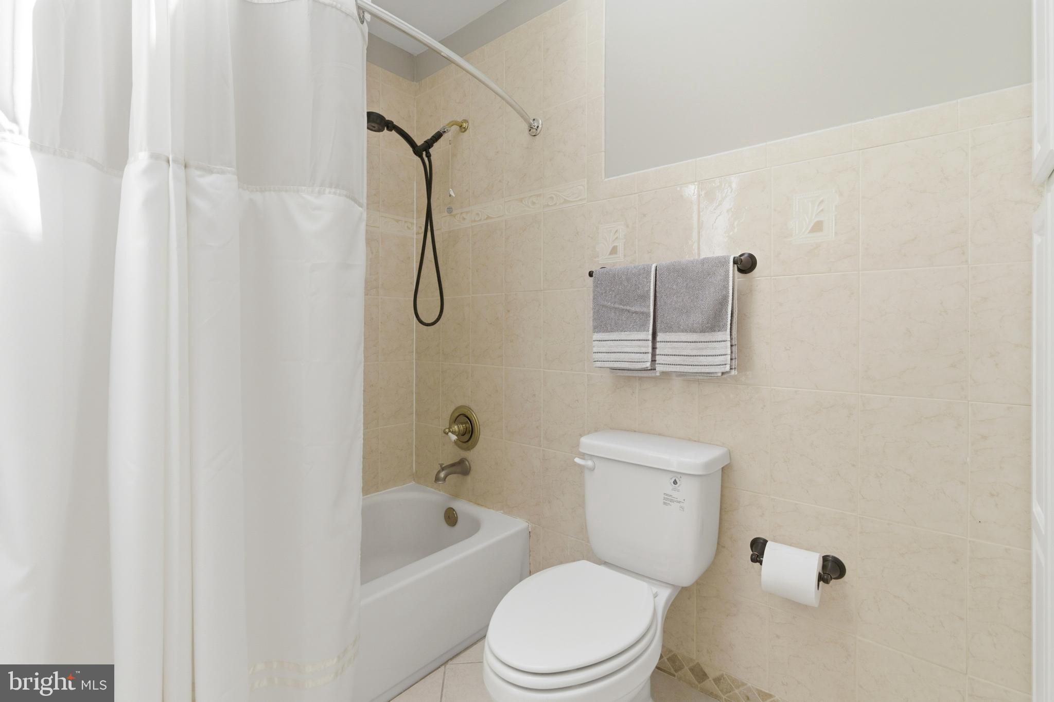 19201 Forest Brook Road Germantown, MD 20874 - Photo 48 of 60