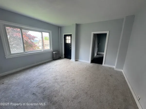 $255,000 | 627 South Blakely Street, Scranton, PA 18510