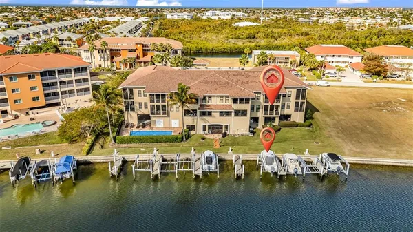 $439,900 | 3308 Purple Martin Drive, Unit 122, Punta Gorda, FL 33950