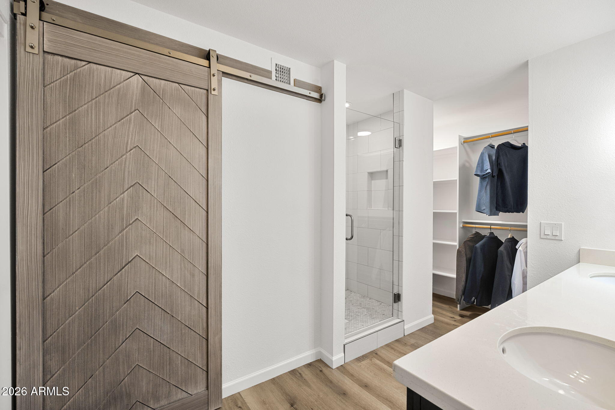 4245 North Miller Road Scottsdale, AZ 85251 - Photo 11 of 20 Primary Bathroom & Closets