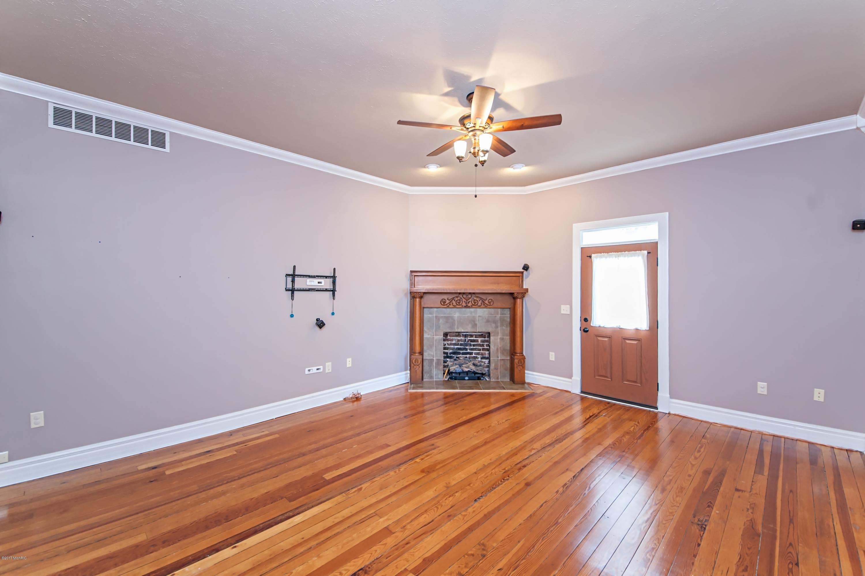 6573 Jericho Road Stevensville, MI 49127 - Photo 30 of 56 DSC02448_pe