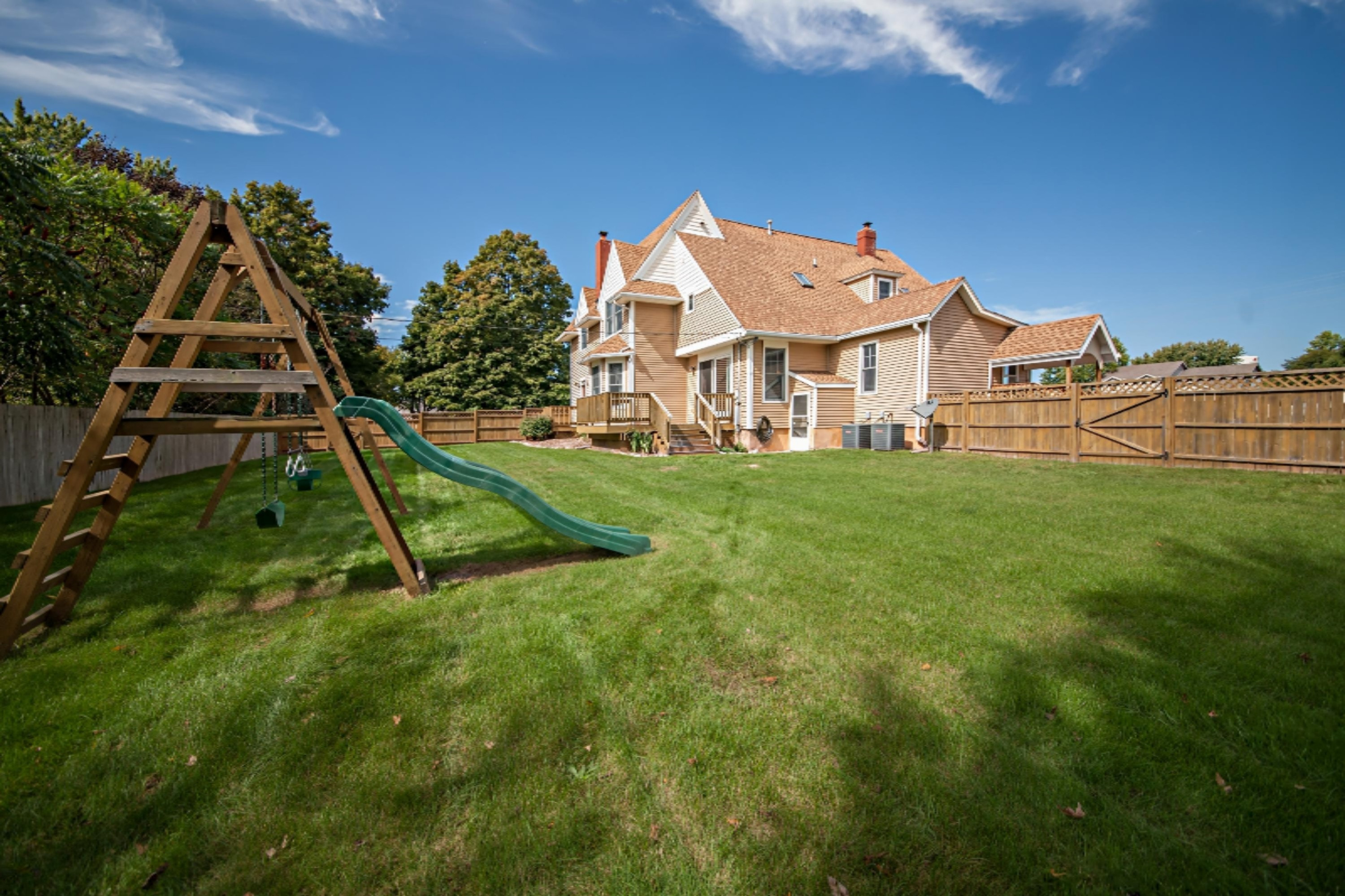 6573 Jericho Road Stevensville, MI 49127 - Photo 3 of 56 DSC02442_pe