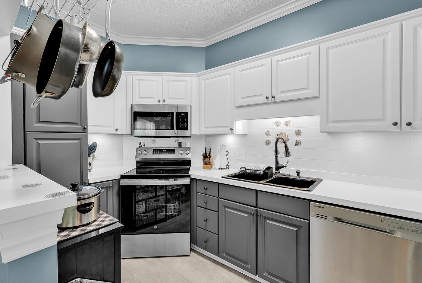 5205 Sweetwater Boulevard, Unit 5205 Murrells Inlet, SC 29576 - Photo 10 of 40