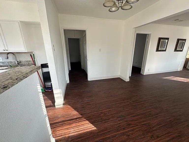 6504 Prosper Street Dallas, TX 75209 - Photo 8 of 19