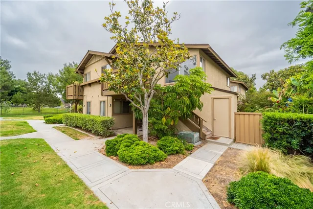 $3,400 | 46 Echo Run, Irvine, CA 92614