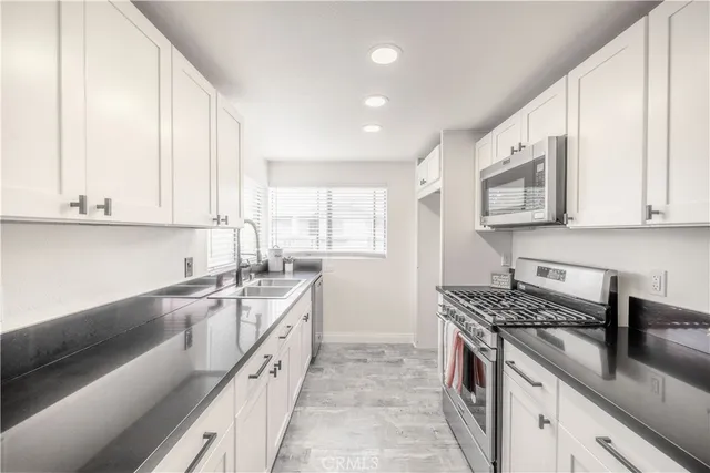 $3,400 | 46 Echo Run, Irvine, CA 92614