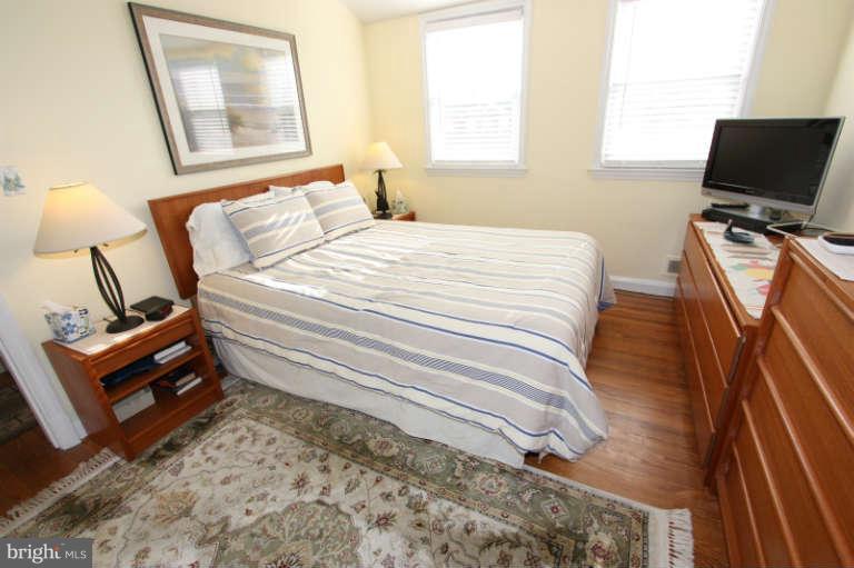 1622 Thetford Road Towson, MD 21286 - Photo 15 of 30 Bedroom (Master)