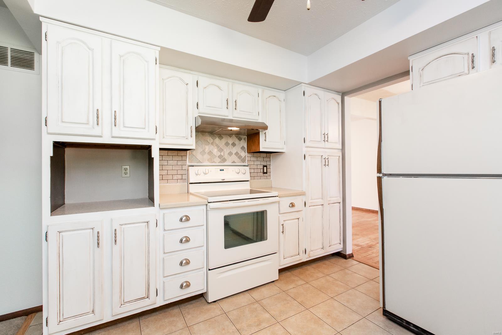 2520 Eidmann Road Belleville, IL 62221 - Photo 13 of 51