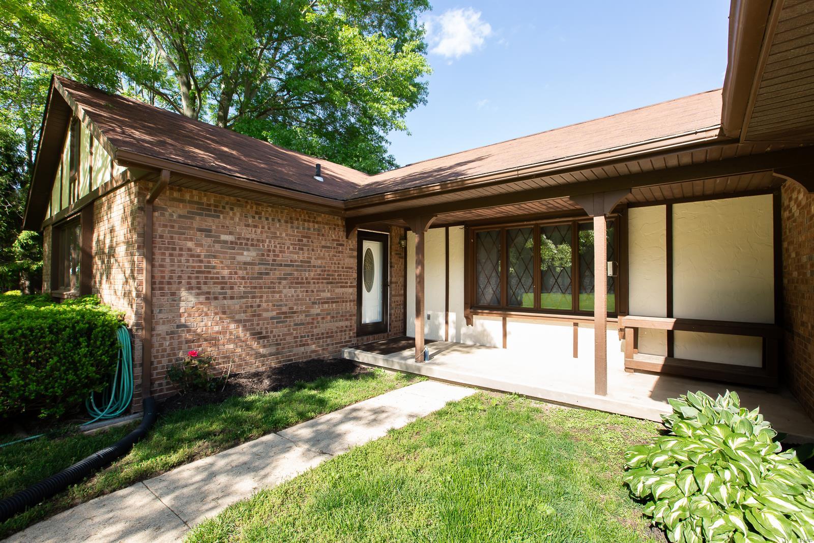 2520 Eidmann Road Belleville, IL 62221 - Photo 3 of 51