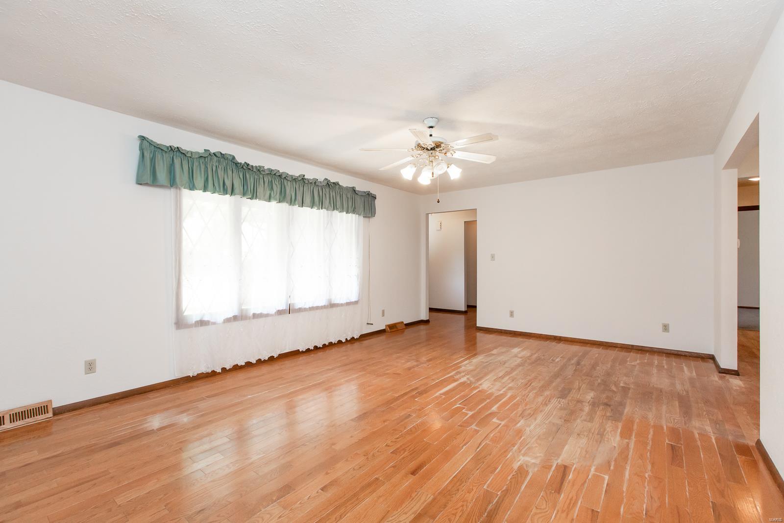 2520 Eidmann Road Belleville, IL 62221 - Photo 4 of 51