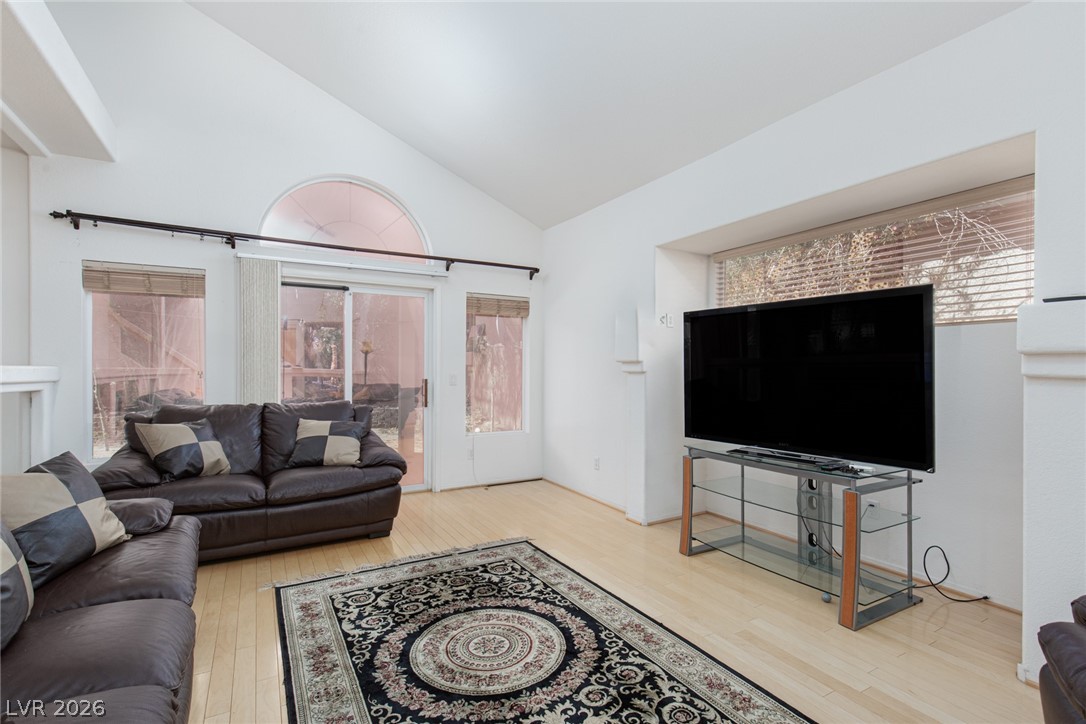 7607 Starshell Point Court Las Vegas, NV 89139 - Photo 4 of 29