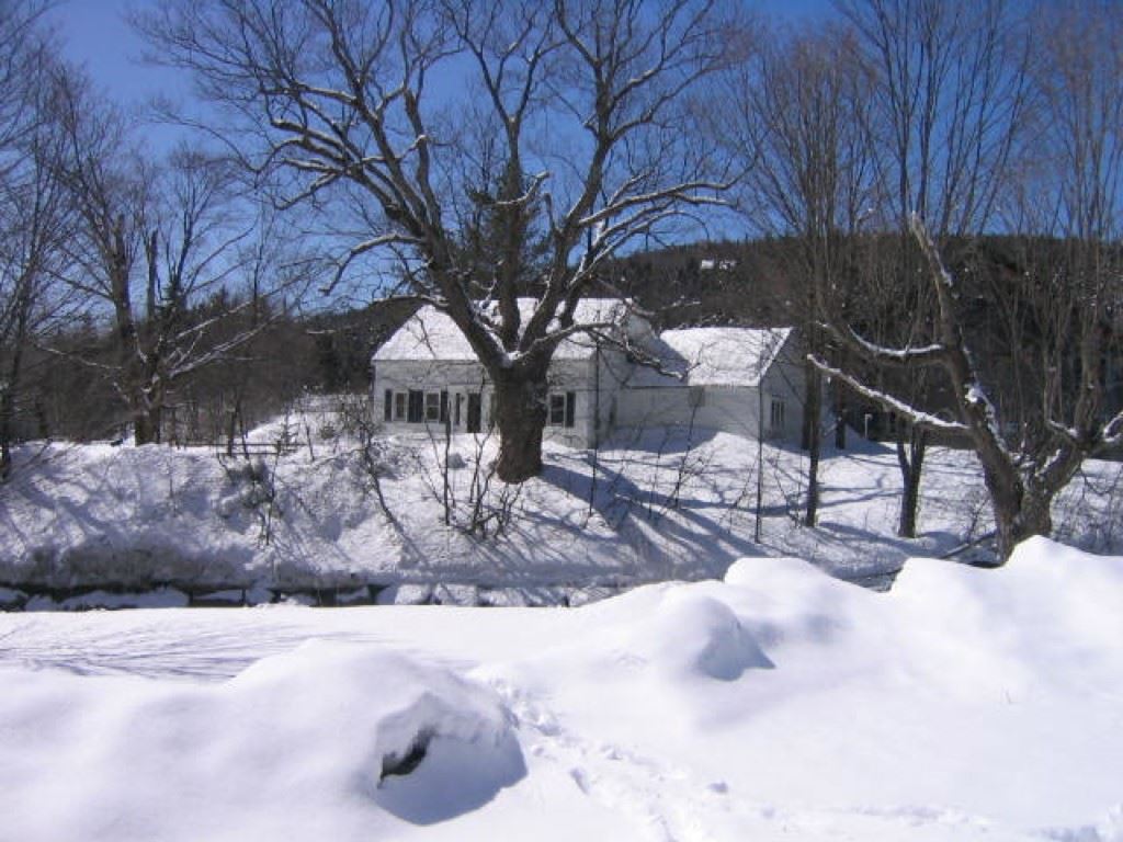 5 Bogle Road West Dover, VT 05356 - Photo 2 of 40 Gallery Image 2