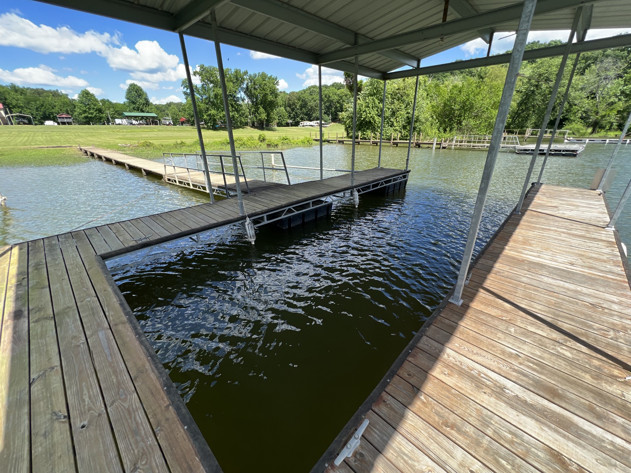 640 Ben Ray Loop Clifton, TN 38425 - Photo 31 of 44 Gallery Image 31