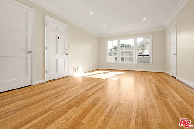 $3,995 | 410 3/4 Shirley Place, Unit 3/4, Beverly Hills, CA 90212