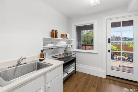 $1,495,000 | 100 Encline Court, San Francisco, CA 94127