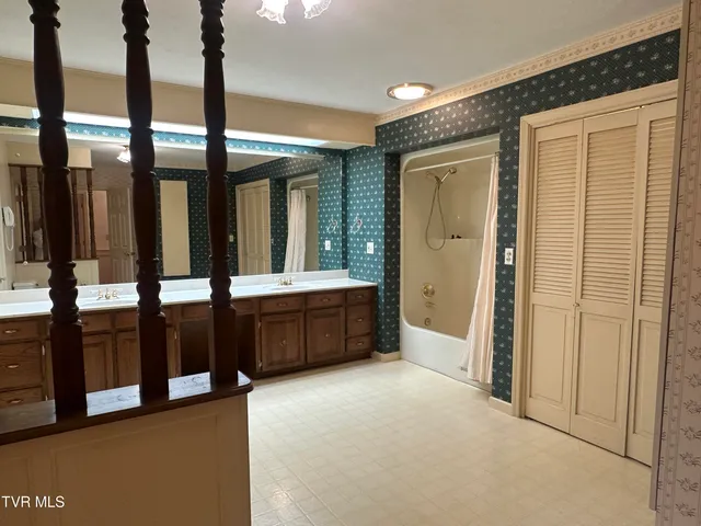 $499,900 | 226 Susong Lane, Greeneville, TN 37743