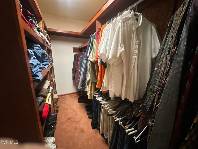 $499,900 | 226 Susong Lane, Greeneville, TN 37743